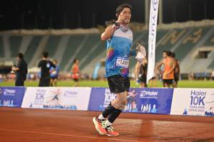 BIB: 1265, 2022
                            <button type="button" onclick="openModal(18676596)" class="btn btn-primary btn-sm float-right btn-popup" data-toggle="modal" data-target=".modal-high-quality">
                        <i class="fas fa-shopping-cart"></i> Add to Cart
                    </button>
                                            <button type="button" onclick="isThisMe(18676596, true)" class="btn btn-success btn-sm float-right btn-popup btn-isme hidden" data-toggle="tooltip" data-placement="bottom" title="นี่คือรูปของคุณใช่ไหม คลิกที่นี่เพื่อเอาเข้าอัลบั้ม">
                        <i class="fas fa-plus"></i> Add to album
                    </button>
                    <button type="button" onclick="isThisMe(18676596, false)" class="btn btn-warning btn-sm float-right btn-popup btn-isnotme hidden">
                        <i class="fas fa-ban"></i> Remove from album
                    </button>