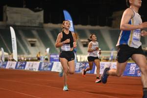 BIB: 11160, 11511, 1511
                            <button type="button" onclick="openModal(18669908)" class="btn btn-primary btn-sm float-right btn-popup" data-toggle="modal" data-target=".modal-high-quality">
                        <i class="fas fa-shopping-cart"></i> Add to Cart
                    </button>
                                            <button type="button" onclick="isThisMe(18669908, true)" class="btn btn-success btn-sm float-right btn-popup btn-isme hidden" data-toggle="tooltip" data-placement="bottom" title="นี่คือรูปของคุณใช่ไหม คลิกที่นี่เพื่อเอาเข้าอัลบั้ม">
                        <i class="fas fa-plus"></i> Add to album
                    </button>
                    <button type="button" onclick="isThisMe(18669908, false)" class="btn btn-warning btn-sm float-right btn-popup btn-isnotme hidden">
                        <i class="fas fa-ban"></i> Remove from album
                    </button>