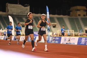 BIB: 120, 121
                            <button type="button" onclick="openModal(18671488)" class="btn btn-primary btn-sm float-right btn-popup" data-toggle="modal" data-target=".modal-high-quality">
                        <i class="fas fa-shopping-cart"></i> Add to Cart
                    </button>
                                            <button type="button" onclick="isThisMe(18671488, true)" class="btn btn-success btn-sm float-right btn-popup btn-isme hidden" data-toggle="tooltip" data-placement="bottom" title="นี่คือรูปของคุณใช่ไหม คลิกที่นี่เพื่อเอาเข้าอัลบั้ม">
                        <i class="fas fa-plus"></i> Add to album
                    </button>
                    <button type="button" onclick="isThisMe(18671488, false)" class="btn btn-warning btn-sm float-right btn-popup btn-isnotme hidden">
                        <i class="fas fa-ban"></i> Remove from album
                    </button>