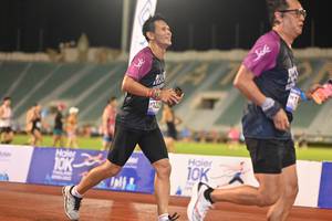 BIB: 1229
                            <button type="button" onclick="openModal(18676024)" class="btn btn-primary btn-sm float-right btn-popup" data-toggle="modal" data-target=".modal-high-quality">
                        <i class="fas fa-shopping-cart"></i> Add to Cart
                    </button>
                                            <button type="button" onclick="isThisMe(18676024, true)" class="btn btn-success btn-sm float-right btn-popup btn-isme hidden" data-toggle="tooltip" data-placement="bottom" title="นี่คือรูปของคุณใช่ไหม คลิกที่นี่เพื่อเอาเข้าอัลบั้ม">
                        <i class="fas fa-plus"></i> Add to album
                    </button>
                    <button type="button" onclick="isThisMe(18676024, false)" class="btn btn-warning btn-sm float-right btn-popup btn-isnotme hidden">
                        <i class="fas fa-ban"></i> Remove from album
                    </button>