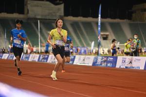 BIB: 12764, 12779
                            <button type="button" onclick="openModal(18678254)" class="btn btn-primary btn-sm float-right btn-popup" data-toggle="modal" data-target=".modal-high-quality">
                        <i class="fas fa-shopping-cart"></i> Add to Cart
                    </button>
                                            <button type="button" onclick="isThisMe(18678254, true)" class="btn btn-success btn-sm float-right btn-popup btn-isme hidden" data-toggle="tooltip" data-placement="bottom" title="นี่คือรูปของคุณใช่ไหม คลิกที่นี่เพื่อเอาเข้าอัลบั้ม">
                        <i class="fas fa-plus"></i> Add to album
                    </button>
                    <button type="button" onclick="isThisMe(18678254, false)" class="btn btn-warning btn-sm float-right btn-popup btn-isnotme hidden">
                        <i class="fas fa-ban"></i> Remove from album
                    </button>