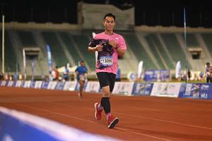 BIB: 060
                            <button type="button" onclick="openModal(18677050)" class="btn btn-primary btn-sm float-right btn-popup" data-toggle="modal" data-target=".modal-high-quality">
                        <i class="fas fa-shopping-cart"></i> Add to Cart
                    </button>
                                            <button type="button" onclick="isThisMe(18677050, true)" class="btn btn-success btn-sm float-right btn-popup btn-isme hidden" data-toggle="tooltip" data-placement="bottom" title="นี่คือรูปของคุณใช่ไหม คลิกที่นี่เพื่อเอาเข้าอัลบั้ม">
                        <i class="fas fa-plus"></i> Add to album
                    </button>
                    <button type="button" onclick="isThisMe(18677050, false)" class="btn btn-warning btn-sm float-right btn-popup btn-isnotme hidden">
                        <i class="fas fa-ban"></i> Remove from album
                    </button>