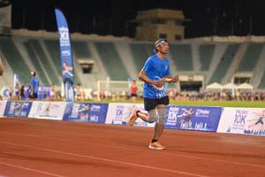 BIB: 2012
                            <button type="button" onclick="openModal(18671941)" class="btn btn-primary btn-sm float-right btn-popup" data-toggle="modal" data-target=".modal-high-quality">
                        <i class="fas fa-shopping-cart"></i> Add to Cart
                    </button>
                                            <button type="button" onclick="isThisMe(18671941, true)" class="btn btn-success btn-sm float-right btn-popup btn-isme hidden" data-toggle="tooltip" data-placement="bottom" title="นี่คือรูปของคุณใช่ไหม คลิกที่นี่เพื่อเอาเข้าอัลบั้ม">
                        <i class="fas fa-plus"></i> Add to album
                    </button>
                    <button type="button" onclick="isThisMe(18671941, false)" class="btn btn-warning btn-sm float-right btn-popup btn-isnotme hidden">
                        <i class="fas fa-ban"></i> Remove from album
                    </button>