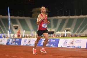 BIB: 200, 12074
                            <button type="button" onclick="openModal(18673216)" class="btn btn-primary btn-sm float-right btn-popup" data-toggle="modal" data-target=".modal-high-quality">
                        <i class="fas fa-shopping-cart"></i> Add to Cart
                    </button>
                                            <button type="button" onclick="isThisMe(18673216, true)" class="btn btn-success btn-sm float-right btn-popup btn-isme hidden" data-toggle="tooltip" data-placement="bottom" title="นี่คือรูปของคุณใช่ไหม คลิกที่นี่เพื่อเอาเข้าอัลบั้ม">
                        <i class="fas fa-plus"></i> Add to album
                    </button>
                    <button type="button" onclick="isThisMe(18673216, false)" class="btn btn-warning btn-sm float-right btn-popup btn-isnotme hidden">
                        <i class="fas fa-ban"></i> Remove from album
                    </button>