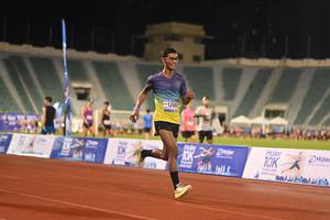 BIB: 12502, 2002, 646, 
                            <button type="button" onclick="openModal(18672588)" class="btn btn-primary btn-sm float-right btn-popup" data-toggle="modal" data-target=".modal-high-quality">
                        <i class="fas fa-shopping-cart"></i> Add to Cart
                    </button>
                                            <button type="button" onclick="isThisMe(18672588, true)" class="btn btn-success btn-sm float-right btn-popup btn-isme hidden" data-toggle="tooltip" data-placement="bottom" title="นี่คือรูปของคุณใช่ไหม คลิกที่นี่เพื่อเอาเข้าอัลบั้ม">
                        <i class="fas fa-plus"></i> Add to album
                    </button>
                    <button type="button" onclick="isThisMe(18672588, false)" class="btn btn-warning btn-sm float-right btn-popup btn-isnotme hidden">
                        <i class="fas fa-ban"></i> Remove from album
                    </button>