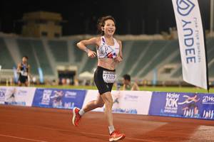 BIB: 11819
                            <button type="button" onclick="openModal(18668277)" class="btn btn-primary btn-sm float-right btn-popup" data-toggle="modal" data-target=".modal-high-quality">
                        <i class="fas fa-shopping-cart"></i> Add to Cart
                    </button>
                                            <button type="button" onclick="isThisMe(18668277, true)" class="btn btn-success btn-sm float-right btn-popup btn-isme hidden" data-toggle="tooltip" data-placement="bottom" title="นี่คือรูปของคุณใช่ไหม คลิกที่นี่เพื่อเอาเข้าอัลบั้ม">
                        <i class="fas fa-plus"></i> Add to album
                    </button>
                    <button type="button" onclick="isThisMe(18668277, false)" class="btn btn-warning btn-sm float-right btn-popup btn-isnotme hidden">
                        <i class="fas fa-ban"></i> Remove from album
                    </button>