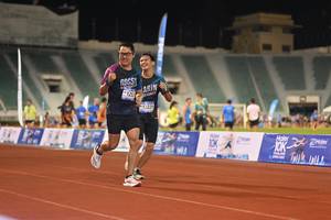 BIB: 1253, 12229
                            <button type="button" onclick="openModal(18676010)" class="btn btn-primary btn-sm float-right btn-popup" data-toggle="modal" data-target=".modal-high-quality">
                        <i class="fas fa-shopping-cart"></i> Add to Cart
                    </button>
                                            <button type="button" onclick="isThisMe(18676010, true)" class="btn btn-success btn-sm float-right btn-popup btn-isme hidden" data-toggle="tooltip" data-placement="bottom" title="นี่คือรูปของคุณใช่ไหม คลิกที่นี่เพื่อเอาเข้าอัลบั้ม">
                        <i class="fas fa-plus"></i> Add to album
                    </button>
                    <button type="button" onclick="isThisMe(18676010, false)" class="btn btn-warning btn-sm float-right btn-popup btn-isnotme hidden">
                        <i class="fas fa-ban"></i> Remove from album
                    </button>