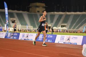 BIB: 122, 2012
                            <button type="button" onclick="openModal(18672316)" class="btn btn-primary btn-sm float-right btn-popup" data-toggle="modal" data-target=".modal-high-quality">
                        <i class="fas fa-shopping-cart"></i> Add to Cart
                    </button>
                                            <button type="button" onclick="isThisMe(18672316, true)" class="btn btn-success btn-sm float-right btn-popup btn-isme hidden" data-toggle="tooltip" data-placement="bottom" title="นี่คือรูปของคุณใช่ไหม คลิกที่นี่เพื่อเอาเข้าอัลบั้ม">
                        <i class="fas fa-plus"></i> Add to album
                    </button>
                    <button type="button" onclick="isThisMe(18672316, false)" class="btn btn-warning btn-sm float-right btn-popup btn-isnotme hidden">
                        <i class="fas fa-ban"></i> Remove from album
                    </button>