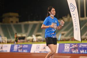 BIB: 2988, 102
                            <button type="button" onclick="openModal(18669309)" class="btn btn-primary btn-sm float-right btn-popup" data-toggle="modal" data-target=".modal-high-quality">
                        <i class="fas fa-shopping-cart"></i> Add to Cart
                    </button>
                                            <button type="button" onclick="isThisMe(18669309, true)" class="btn btn-success btn-sm float-right btn-popup btn-isme hidden" data-toggle="tooltip" data-placement="bottom" title="นี่คือรูปของคุณใช่ไหม คลิกที่นี่เพื่อเอาเข้าอัลบั้ม">
                        <i class="fas fa-plus"></i> Add to album
                    </button>
                    <button type="button" onclick="isThisMe(18669309, false)" class="btn btn-warning btn-sm float-right btn-popup btn-isnotme hidden">
                        <i class="fas fa-ban"></i> Remove from album
                    </button>