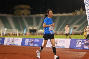 BIB: 2012
                            <button type="button" onclick="openModal(18670475)" class="btn btn-primary btn-sm float-right btn-popup" data-toggle="modal" data-target=".modal-high-quality">
                        <i class="fas fa-shopping-cart"></i> Add to Cart
                    </button>
                                            <button type="button" onclick="isThisMe(18670475, true)" class="btn btn-success btn-sm float-right btn-popup btn-isme hidden" data-toggle="tooltip" data-placement="bottom" title="นี่คือรูปของคุณใช่ไหม คลิกที่นี่เพื่อเอาเข้าอัลบั้ม">
                        <i class="fas fa-plus"></i> Add to album
                    </button>
                    <button type="button" onclick="isThisMe(18670475, false)" class="btn btn-warning btn-sm float-right btn-popup btn-isnotme hidden">
                        <i class="fas fa-ban"></i> Remove from album
                    </button>