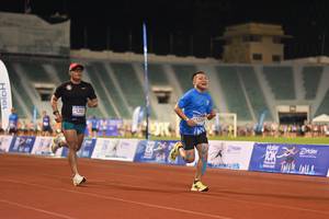 BIB: 12025, 1226
                            <button type="button" onclick="openModal(18672756)" class="btn btn-primary btn-sm float-right btn-popup" data-toggle="modal" data-target=".modal-high-quality">
                        <i class="fas fa-shopping-cart"></i> Add to Cart
                    </button>
                                            <button type="button" onclick="isThisMe(18672756, true)" class="btn btn-success btn-sm float-right btn-popup btn-isme hidden" data-toggle="tooltip" data-placement="bottom" title="นี่คือรูปของคุณใช่ไหม คลิกที่นี่เพื่อเอาเข้าอัลบั้ม">
                        <i class="fas fa-plus"></i> Add to album
                    </button>
                    <button type="button" onclick="isThisMe(18672756, false)" class="btn btn-warning btn-sm float-right btn-popup btn-isnotme hidden">
                        <i class="fas fa-ban"></i> Remove from album
                    </button>