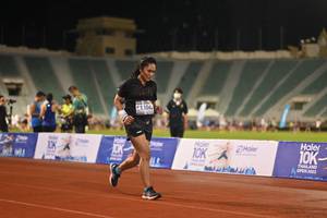 BIB: 13040, 2022
                            <button type="button" onclick="openModal(18677494)" class="btn btn-primary btn-sm float-right btn-popup" data-toggle="modal" data-target=".modal-high-quality">
                        <i class="fas fa-shopping-cart"></i> Add to Cart
                    </button>
                                            <button type="button" onclick="isThisMe(18677494, true)" class="btn btn-success btn-sm float-right btn-popup btn-isme hidden" data-toggle="tooltip" data-placement="bottom" title="นี่คือรูปของคุณใช่ไหม คลิกที่นี่เพื่อเอาเข้าอัลบั้ม">
                        <i class="fas fa-plus"></i> Add to album
                    </button>
                    <button type="button" onclick="isThisMe(18677494, false)" class="btn btn-warning btn-sm float-right btn-popup btn-isnotme hidden">
                        <i class="fas fa-ban"></i> Remove from album
                    </button>