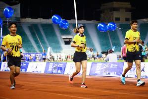 BIB: 2014
                            <button type="button" onclick="openModal(18789031)" class="btn btn-primary btn-sm float-right btn-popup" data-toggle="modal" data-target=".modal-high-quality">
                        <i class="fas fa-shopping-cart"></i> Add to Cart
                    </button>
                                            <button type="button" onclick="isThisMe(18789031, true)" class="btn btn-success btn-sm float-right btn-popup btn-isme hidden" data-toggle="tooltip" data-placement="bottom" title="นี่คือรูปของคุณใช่ไหม คลิกที่นี่เพื่อเอาเข้าอัลบั้ม">
                        <i class="fas fa-plus"></i> Add to album
                    </button>
                    <button type="button" onclick="isThisMe(18789031, false)" class="btn btn-warning btn-sm float-right btn-popup btn-isnotme hidden">
                        <i class="fas fa-ban"></i> Remove from album
                    </button>