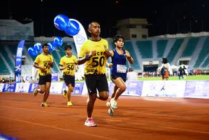 BIB: 500, 11774
                            <button type="button" onclick="openModal(18787161)" class="btn btn-primary btn-sm float-right btn-popup" data-toggle="modal" data-target=".modal-high-quality">
                        <i class="fas fa-shopping-cart"></i> Add to Cart
                    </button>
                                            <button type="button" onclick="isThisMe(18787161, true)" class="btn btn-success btn-sm float-right btn-popup btn-isme hidden" data-toggle="tooltip" data-placement="bottom" title="นี่คือรูปของคุณใช่ไหม คลิกที่นี่เพื่อเอาเข้าอัลบั้ม">
                        <i class="fas fa-plus"></i> Add to album
                    </button>
                    <button type="button" onclick="isThisMe(18787161, false)" class="btn btn-warning btn-sm float-right btn-popup btn-isnotme hidden">
                        <i class="fas fa-ban"></i> Remove from album
                    </button>