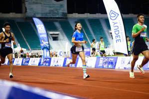 BIB: 163, 11872, 1310
                            <button type="button" onclick="openModal(18786823)" class="btn btn-primary btn-sm float-right btn-popup" data-toggle="modal" data-target=".modal-high-quality">
                        <i class="fas fa-shopping-cart"></i> Add to Cart
                    </button>
                                            <button type="button" onclick="isThisMe(18786823, true)" class="btn btn-success btn-sm float-right btn-popup btn-isme hidden" data-toggle="tooltip" data-placement="bottom" title="นี่คือรูปของคุณใช่ไหม คลิกที่นี่เพื่อเอาเข้าอัลบั้ม">
                        <i class="fas fa-plus"></i> Add to album
                    </button>
                    <button type="button" onclick="isThisMe(18786823, false)" class="btn btn-warning btn-sm float-right btn-popup btn-isnotme hidden">
                        <i class="fas fa-ban"></i> Remove from album
                    </button>