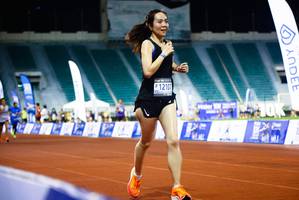 BIB: 12107
                            <button type="button" onclick="openModal(18787618)" class="btn btn-primary btn-sm float-right btn-popup" data-toggle="modal" data-target=".modal-high-quality">
                        <i class="fas fa-shopping-cart"></i> Add to Cart
                    </button>
                                            <button type="button" onclick="isThisMe(18787618, true)" class="btn btn-success btn-sm float-right btn-popup btn-isme hidden" data-toggle="tooltip" data-placement="bottom" title="นี่คือรูปของคุณใช่ไหม คลิกที่นี่เพื่อเอาเข้าอัลบั้ม">
                        <i class="fas fa-plus"></i> Add to album
                    </button>
                    <button type="button" onclick="isThisMe(18787618, false)" class="btn btn-warning btn-sm float-right btn-popup btn-isnotme hidden">
                        <i class="fas fa-ban"></i> Remove from album
                    </button>