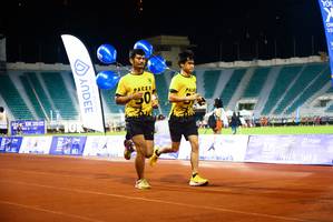 BIB: 191
                            <button type="button" onclick="openModal(18787169)" class="btn btn-primary btn-sm float-right btn-popup" data-toggle="modal" data-target=".modal-high-quality">
                        <i class="fas fa-shopping-cart"></i> Add to Cart
                    </button>
                                            <button type="button" onclick="isThisMe(18787169, true)" class="btn btn-success btn-sm float-right btn-popup btn-isme hidden" data-toggle="tooltip" data-placement="bottom" title="นี่คือรูปของคุณใช่ไหม คลิกที่นี่เพื่อเอาเข้าอัลบั้ม">
                        <i class="fas fa-plus"></i> Add to album
                    </button>
                    <button type="button" onclick="isThisMe(18787169, false)" class="btn btn-warning btn-sm float-right btn-popup btn-isnotme hidden">
                        <i class="fas fa-ban"></i> Remove from album
                    </button>