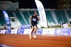 BIB: 11939, 11959
                            <button type="button" onclick="openModal(18786879)" class="btn btn-primary btn-sm float-right btn-popup" data-toggle="modal" data-target=".modal-high-quality">
                        <i class="fas fa-shopping-cart"></i> Add to Cart
                    </button>
                                            <button type="button" onclick="isThisMe(18786879, true)" class="btn btn-success btn-sm float-right btn-popup btn-isme hidden" data-toggle="tooltip" data-placement="bottom" title="นี่คือรูปของคุณใช่ไหม คลิกที่นี่เพื่อเอาเข้าอัลบั้ม">
                        <i class="fas fa-plus"></i> Add to album
                    </button>
                    <button type="button" onclick="isThisMe(18786879, false)" class="btn btn-warning btn-sm float-right btn-popup btn-isnotme hidden">
                        <i class="fas fa-ban"></i> Remove from album
                    </button>