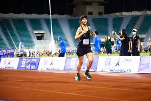 BIB: 2000, 120
                            <button type="button" onclick="openModal(18788404)" class="btn btn-primary btn-sm float-right btn-popup" data-toggle="modal" data-target=".modal-high-quality">
                        <i class="fas fa-shopping-cart"></i> Add to Cart
                    </button>
                                            <button type="button" onclick="isThisMe(18788404, true)" class="btn btn-success btn-sm float-right btn-popup btn-isme hidden" data-toggle="tooltip" data-placement="bottom" title="นี่คือรูปของคุณใช่ไหม คลิกที่นี่เพื่อเอาเข้าอัลบั้ม">
                        <i class="fas fa-plus"></i> Add to album
                    </button>
                    <button type="button" onclick="isThisMe(18788404, false)" class="btn btn-warning btn-sm float-right btn-popup btn-isnotme hidden">
                        <i class="fas fa-ban"></i> Remove from album
                    </button>