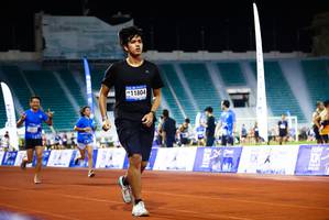 BIB: 100, 11804
                            <button type="button" onclick="openModal(18788719)" class="btn btn-primary btn-sm float-right btn-popup" data-toggle="modal" data-target=".modal-high-quality">
                        <i class="fas fa-shopping-cart"></i> Add to Cart
                    </button>
                                            <button type="button" onclick="isThisMe(18788719, true)" class="btn btn-success btn-sm float-right btn-popup btn-isme hidden" data-toggle="tooltip" data-placement="bottom" title="นี่คือรูปของคุณใช่ไหม คลิกที่นี่เพื่อเอาเข้าอัลบั้ม">
                        <i class="fas fa-plus"></i> Add to album
                    </button>
                    <button type="button" onclick="isThisMe(18788719, false)" class="btn btn-warning btn-sm float-right btn-popup btn-isnotme hidden">
                        <i class="fas fa-ban"></i> Remove from album
                    </button>