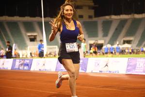 BIB: 1256
                            <button type="button" onclick="openModal(18745002)" class="btn btn-primary btn-sm float-right btn-popup" data-toggle="modal" data-target=".modal-high-quality">
                        <i class="fas fa-shopping-cart"></i> Add to Cart
                    </button>
                                            <button type="button" onclick="isThisMe(18745002, true)" class="btn btn-success btn-sm float-right btn-popup btn-isme hidden" data-toggle="tooltip" data-placement="bottom" title="นี่คือรูปของคุณใช่ไหม คลิกที่นี่เพื่อเอาเข้าอัลบั้ม">
                        <i class="fas fa-plus"></i> Add to album
                    </button>
                    <button type="button" onclick="isThisMe(18745002, false)" class="btn btn-warning btn-sm float-right btn-popup btn-isnotme hidden">
                        <i class="fas fa-ban"></i> Remove from album
                    </button>