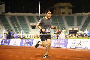 BIB: 1249
                            <button type="button" onclick="openModal(18744975)" class="btn btn-primary btn-sm float-right btn-popup" data-toggle="modal" data-target=".modal-high-quality">
                        <i class="fas fa-shopping-cart"></i> Add to Cart
                    </button>
                                            <button type="button" onclick="isThisMe(18744975, true)" class="btn btn-success btn-sm float-right btn-popup btn-isme hidden" data-toggle="tooltip" data-placement="bottom" title="นี่คือรูปของคุณใช่ไหม คลิกที่นี่เพื่อเอาเข้าอัลบั้ม">
                        <i class="fas fa-plus"></i> Add to album
                    </button>
                    <button type="button" onclick="isThisMe(18744975, false)" class="btn btn-warning btn-sm float-right btn-popup btn-isnotme hidden">
                        <i class="fas fa-ban"></i> Remove from album
                    </button>