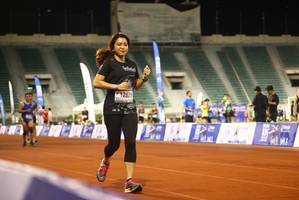 BIB: 12839
                            <button type="button" onclick="openModal(18745199)" class="btn btn-primary btn-sm float-right btn-popup" data-toggle="modal" data-target=".modal-high-quality">
                        <i class="fas fa-shopping-cart"></i> Add to Cart
                    </button>
                                            <button type="button" onclick="isThisMe(18745199, true)" class="btn btn-success btn-sm float-right btn-popup btn-isme hidden" data-toggle="tooltip" data-placement="bottom" title="นี่คือรูปของคุณใช่ไหม คลิกที่นี่เพื่อเอาเข้าอัลบั้ม">
                        <i class="fas fa-plus"></i> Add to album
                    </button>
                    <button type="button" onclick="isThisMe(18745199, false)" class="btn btn-warning btn-sm float-right btn-popup btn-isnotme hidden">
                        <i class="fas fa-ban"></i> Remove from album
                    </button>