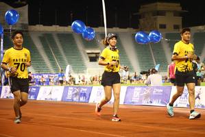 BIB: 2222
                            <button type="button" onclick="openModal(18749061)" class="btn btn-primary btn-sm float-right btn-popup" data-toggle="modal" data-target=".modal-high-quality">
                        <i class="fas fa-shopping-cart"></i> Add to Cart
                    </button>
                                            <button type="button" onclick="isThisMe(18749061, true)" class="btn btn-success btn-sm float-right btn-popup btn-isme hidden" data-toggle="tooltip" data-placement="bottom" title="นี่คือรูปของคุณใช่ไหม คลิกที่นี่เพื่อเอาเข้าอัลบั้ม">
                        <i class="fas fa-plus"></i> Add to album
                    </button>
                    <button type="button" onclick="isThisMe(18749061, false)" class="btn btn-warning btn-sm float-right btn-popup btn-isnotme hidden">
                        <i class="fas fa-ban"></i> Remove from album
                    </button>