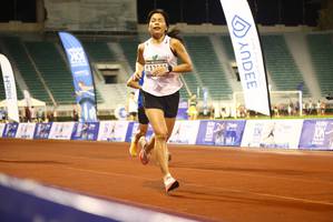 BIB: 1617
                            <button type="button" onclick="openModal(18736137)" class="btn btn-primary btn-sm float-right btn-popup" data-toggle="modal" data-target=".modal-high-quality">
                        <i class="fas fa-shopping-cart"></i> Add to Cart
                    </button>
                                            <button type="button" onclick="isThisMe(18736137, true)" class="btn btn-success btn-sm float-right btn-popup btn-isme hidden" data-toggle="tooltip" data-placement="bottom" title="นี่คือรูปของคุณใช่ไหม คลิกที่นี่เพื่อเอาเข้าอัลบั้ม">
                        <i class="fas fa-plus"></i> Add to album
                    </button>
                    <button type="button" onclick="isThisMe(18736137, false)" class="btn btn-warning btn-sm float-right btn-popup btn-isnotme hidden">
                        <i class="fas fa-ban"></i> Remove from album
                    </button>