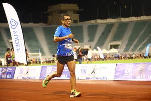 BIB: 1229
                            <button type="button" onclick="openModal(18736498)" class="btn btn-primary btn-sm float-right btn-popup" data-toggle="modal" data-target=".modal-high-quality">
                        <i class="fas fa-shopping-cart"></i> Add to Cart
                    </button>
                                            <button type="button" onclick="isThisMe(18736498, true)" class="btn btn-success btn-sm float-right btn-popup btn-isme hidden" data-toggle="tooltip" data-placement="bottom" title="นี่คือรูปของคุณใช่ไหม คลิกที่นี่เพื่อเอาเข้าอัลบั้ม">
                        <i class="fas fa-plus"></i> Add to album
                    </button>
                    <button type="button" onclick="isThisMe(18736498, false)" class="btn btn-warning btn-sm float-right btn-popup btn-isnotme hidden">
                        <i class="fas fa-ban"></i> Remove from album
                    </button>