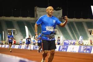 BIB: 12875, 100
                            <button type="button" onclick="openModal(18743328)" class="btn btn-primary btn-sm float-right btn-popup" data-toggle="modal" data-target=".modal-high-quality">
                        <i class="fas fa-shopping-cart"></i> Add to Cart
                    </button>
                                            <button type="button" onclick="isThisMe(18743328, true)" class="btn btn-success btn-sm float-right btn-popup btn-isme hidden" data-toggle="tooltip" data-placement="bottom" title="นี่คือรูปของคุณใช่ไหม คลิกที่นี่เพื่อเอาเข้าอัลบั้ม">
                        <i class="fas fa-plus"></i> Add to album
                    </button>
                    <button type="button" onclick="isThisMe(18743328, false)" class="btn btn-warning btn-sm float-right btn-popup btn-isnotme hidden">
                        <i class="fas fa-ban"></i> Remove from album
                    </button>