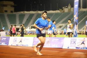 BIB: 1286
                            <button type="button" onclick="openModal(18749081)" class="btn btn-primary btn-sm float-right btn-popup" data-toggle="modal" data-target=".modal-high-quality">
                        <i class="fas fa-shopping-cart"></i> Add to Cart
                    </button>
                                            <button type="button" onclick="isThisMe(18749081, true)" class="btn btn-success btn-sm float-right btn-popup btn-isme hidden" data-toggle="tooltip" data-placement="bottom" title="นี่คือรูปของคุณใช่ไหม คลิกที่นี่เพื่อเอาเข้าอัลบั้ม">
                        <i class="fas fa-plus"></i> Add to album
                    </button>
                    <button type="button" onclick="isThisMe(18749081, false)" class="btn btn-warning btn-sm float-right btn-popup btn-isnotme hidden">
                        <i class="fas fa-ban"></i> Remove from album
                    </button>