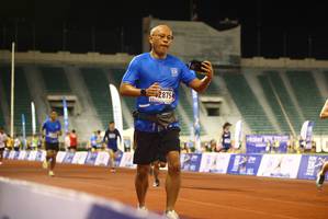 BIB: 2875
                            <button type="button" onclick="openModal(18743327)" class="btn btn-primary btn-sm float-right btn-popup" data-toggle="modal" data-target=".modal-high-quality">
                        <i class="fas fa-shopping-cart"></i> Add to Cart
                    </button>
                                            <button type="button" onclick="isThisMe(18743327, true)" class="btn btn-success btn-sm float-right btn-popup btn-isme hidden" data-toggle="tooltip" data-placement="bottom" title="นี่คือรูปของคุณใช่ไหม คลิกที่นี่เพื่อเอาเข้าอัลบั้ม">
                        <i class="fas fa-plus"></i> Add to album
                    </button>
                    <button type="button" onclick="isThisMe(18743327, false)" class="btn btn-warning btn-sm float-right btn-popup btn-isnotme hidden">
                        <i class="fas fa-ban"></i> Remove from album
                    </button>