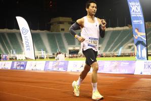 BIB: 11820, 505, 390
                            <button type="button" onclick="openModal(18735785)" class="btn btn-primary btn-sm float-right btn-popup" data-toggle="modal" data-target=".modal-high-quality">
                        <i class="fas fa-shopping-cart"></i> Add to Cart
                    </button>
                                            <button type="button" onclick="isThisMe(18735785, true)" class="btn btn-success btn-sm float-right btn-popup btn-isme hidden" data-toggle="tooltip" data-placement="bottom" title="นี่คือรูปของคุณใช่ไหม คลิกที่นี่เพื่อเอาเข้าอัลบั้ม">
                        <i class="fas fa-plus"></i> Add to album
                    </button>
                    <button type="button" onclick="isThisMe(18735785, false)" class="btn btn-warning btn-sm float-right btn-popup btn-isnotme hidden">
                        <i class="fas fa-ban"></i> Remove from album
                    </button>