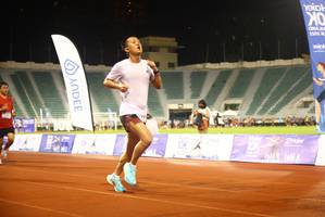 BIB: 133
                            <button type="button" onclick="openModal(18735535)" class="btn btn-primary btn-sm float-right btn-popup" data-toggle="modal" data-target=".modal-high-quality">
                        <i class="fas fa-shopping-cart"></i> Add to Cart
                    </button>
                                            <button type="button" onclick="isThisMe(18735535, true)" class="btn btn-success btn-sm float-right btn-popup btn-isme hidden" data-toggle="tooltip" data-placement="bottom" title="นี่คือรูปของคุณใช่ไหม คลิกที่นี่เพื่อเอาเข้าอัลบั้ม">
                        <i class="fas fa-plus"></i> Add to album
                    </button>
                    <button type="button" onclick="isThisMe(18735535, false)" class="btn btn-warning btn-sm float-right btn-popup btn-isnotme hidden">
                        <i class="fas fa-ban"></i> Remove from album
                    </button>