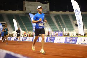 BIB: 13033
                            <button type="button" onclick="openModal(18736263)" class="btn btn-primary btn-sm float-right btn-popup" data-toggle="modal" data-target=".modal-high-quality">
                        <i class="fas fa-shopping-cart"></i> Add to Cart
                    </button>
                                            <button type="button" onclick="isThisMe(18736263, true)" class="btn btn-success btn-sm float-right btn-popup btn-isme hidden" data-toggle="tooltip" data-placement="bottom" title="นี่คือรูปของคุณใช่ไหม คลิกที่นี่เพื่อเอาเข้าอัลบั้ม">
                        <i class="fas fa-plus"></i> Add to album
                    </button>
                    <button type="button" onclick="isThisMe(18736263, false)" class="btn btn-warning btn-sm float-right btn-popup btn-isnotme hidden">
                        <i class="fas fa-ban"></i> Remove from album
                    </button>