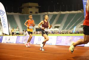 BIB: 12913, 1898
                            <button type="button" onclick="openModal(18736119)" class="btn btn-primary btn-sm float-right btn-popup" data-toggle="modal" data-target=".modal-high-quality">
                        <i class="fas fa-shopping-cart"></i> Add to Cart
                    </button>
                                            <button type="button" onclick="isThisMe(18736119, true)" class="btn btn-success btn-sm float-right btn-popup btn-isme hidden" data-toggle="tooltip" data-placement="bottom" title="นี่คือรูปของคุณใช่ไหม คลิกที่นี่เพื่อเอาเข้าอัลบั้ม">
                        <i class="fas fa-plus"></i> Add to album
                    </button>
                    <button type="button" onclick="isThisMe(18736119, false)" class="btn btn-warning btn-sm float-right btn-popup btn-isnotme hidden">
                        <i class="fas fa-ban"></i> Remove from album
                    </button>