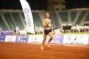 BIB: 102, 19712
                            <button type="button" onclick="openModal(18725332)" class="btn btn-primary btn-sm float-right btn-popup" data-toggle="modal" data-target=".modal-high-quality">
                        <i class="fas fa-shopping-cart"></i> Add to Cart
                    </button>
                                            <button type="button" onclick="isThisMe(18725332, true)" class="btn btn-success btn-sm float-right btn-popup btn-isme hidden" data-toggle="tooltip" data-placement="bottom" title="นี่คือรูปของคุณใช่ไหม คลิกที่นี่เพื่อเอาเข้าอัลบั้ม">
                        <i class="fas fa-plus"></i> Add to album
                    </button>
                    <button type="button" onclick="isThisMe(18725332, false)" class="btn btn-warning btn-sm float-right btn-popup btn-isnotme hidden">
                        <i class="fas fa-ban"></i> Remove from album
                    </button>