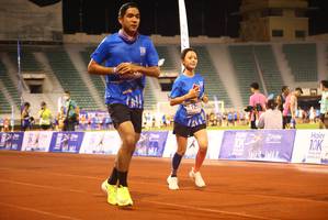 BIB: 1256
                            <button type="button" onclick="openModal(18749026)" class="btn btn-primary btn-sm float-right btn-popup" data-toggle="modal" data-target=".modal-high-quality">
                        <i class="fas fa-shopping-cart"></i> Add to Cart
                    </button>
                                            <button type="button" onclick="isThisMe(18749026, true)" class="btn btn-success btn-sm float-right btn-popup btn-isme hidden" data-toggle="tooltip" data-placement="bottom" title="นี่คือรูปของคุณใช่ไหม คลิกที่นี่เพื่อเอาเข้าอัลบั้ม">
                        <i class="fas fa-plus"></i> Add to album
                    </button>
                    <button type="button" onclick="isThisMe(18749026, false)" class="btn btn-warning btn-sm float-right btn-popup btn-isnotme hidden">
                        <i class="fas fa-ban"></i> Remove from album
                    </button>