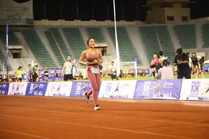 BIB: 1272
                            <button type="button" onclick="openModal(18745042)" class="btn btn-primary btn-sm float-right btn-popup" data-toggle="modal" data-target=".modal-high-quality">
                        <i class="fas fa-shopping-cart"></i> Add to Cart
                    </button>
                                            <button type="button" onclick="isThisMe(18745042, true)" class="btn btn-success btn-sm float-right btn-popup btn-isme hidden" data-toggle="tooltip" data-placement="bottom" title="นี่คือรูปของคุณใช่ไหม คลิกที่นี่เพื่อเอาเข้าอัลบั้ม">
                        <i class="fas fa-plus"></i> Add to album
                    </button>
                    <button type="button" onclick="isThisMe(18745042, false)" class="btn btn-warning btn-sm float-right btn-popup btn-isnotme hidden">
                        <i class="fas fa-ban"></i> Remove from album
                    </button>