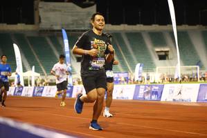 BIB: 12093
                            <button type="button" onclick="openModal(18743276)" class="btn btn-primary btn-sm float-right btn-popup" data-toggle="modal" data-target=".modal-high-quality">
                        <i class="fas fa-shopping-cart"></i> Add to Cart
                    </button>
                                            <button type="button" onclick="isThisMe(18743276, true)" class="btn btn-success btn-sm float-right btn-popup btn-isme hidden" data-toggle="tooltip" data-placement="bottom" title="นี่คือรูปของคุณใช่ไหม คลิกที่นี่เพื่อเอาเข้าอัลบั้ม">
                        <i class="fas fa-plus"></i> Add to album
                    </button>
                    <button type="button" onclick="isThisMe(18743276, false)" class="btn btn-warning btn-sm float-right btn-popup btn-isnotme hidden">
                        <i class="fas fa-ban"></i> Remove from album
                    </button>