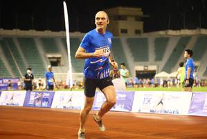 BIB: 472
                            <button type="button" onclick="openModal(18748902)" class="btn btn-primary btn-sm float-right btn-popup" data-toggle="modal" data-target=".modal-high-quality">
                        <i class="fas fa-shopping-cart"></i> Add to Cart
                    </button>
                                            <button type="button" onclick="isThisMe(18748902, true)" class="btn btn-success btn-sm float-right btn-popup btn-isme hidden" data-toggle="tooltip" data-placement="bottom" title="นี่คือรูปของคุณใช่ไหม คลิกที่นี่เพื่อเอาเข้าอัลบั้ม">
                        <i class="fas fa-plus"></i> Add to album
                    </button>
                    <button type="button" onclick="isThisMe(18748902, false)" class="btn btn-warning btn-sm float-right btn-popup btn-isnotme hidden">
                        <i class="fas fa-ban"></i> Remove from album
                    </button>