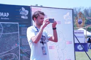 BIB: 190
                            <button type="button" onclick="openModal(21900316)" class="btn btn-primary btn-sm float-right btn-popup" data-toggle="modal" data-target=".modal-high-quality">
                        <i class="fas fa-shopping-cart"></i> Add to Cart
                    </button>
                                            <button type="button" onclick="isThisMe(21900316, true)" class="btn btn-success btn-sm float-right btn-popup btn-isme hidden" data-toggle="tooltip" data-placement="bottom" title="นี่คือรูปของคุณใช่ไหม คลิกที่นี่เพื่อเอาเข้าอัลบั้ม">
                        <i class="fas fa-plus"></i> Add to album
                    </button>
                    <button type="button" onclick="isThisMe(21900316, false)" class="btn btn-warning btn-sm float-right btn-popup btn-isnotme hidden">
                        <i class="fas fa-ban"></i> Remove from album
                    </button>