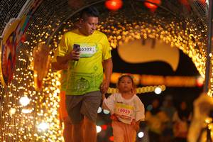 BIB: 50302, 10020
                            <button type="button" onclick="openModal(21799447)" class="btn btn-primary btn-sm float-right btn-popup" data-toggle="modal" data-target=".modal-high-quality">
                        <i class="fas fa-shopping-cart"></i> Add to Cart
                    </button>
                                            <button type="button" onclick="isThisMe(21799447, true)" class="btn btn-success btn-sm float-right btn-popup btn-isme hidden" data-toggle="tooltip" data-placement="bottom" title="นี่คือรูปของคุณใช่ไหม คลิกที่นี่เพื่อเอาเข้าอัลบั้ม">
                        <i class="fas fa-plus"></i> Add to album
                    </button>
                    <button type="button" onclick="isThisMe(21799447, false)" class="btn btn-warning btn-sm float-right btn-popup btn-isnotme hidden">
                        <i class="fas fa-ban"></i> Remove from album
                    </button>