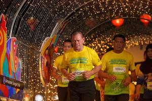 BIB: 900, 00092, 90061
                            <button type="button" onclick="openModal(21799421)" class="btn btn-primary btn-sm float-right btn-popup" data-toggle="modal" data-target=".modal-high-quality">
                        <i class="fas fa-shopping-cart"></i> Add to Cart
                    </button>
                                            <button type="button" onclick="isThisMe(21799421, true)" class="btn btn-success btn-sm float-right btn-popup btn-isme hidden" data-toggle="tooltip" data-placement="bottom" title="นี่คือรูปของคุณใช่ไหม คลิกที่นี่เพื่อเอาเข้าอัลบั้ม">
                        <i class="fas fa-plus"></i> Add to album
                    </button>
                    <button type="button" onclick="isThisMe(21799421, false)" class="btn btn-warning btn-sm float-right btn-popup btn-isnotme hidden">
                        <i class="fas fa-ban"></i> Remove from album
                    </button>