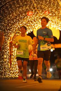 BIB: 90051, 90053
                            <button type="button" onclick="openModal(21798876)" class="btn btn-primary btn-sm float-right btn-popup" data-toggle="modal" data-target=".modal-high-quality">
                        <i class="fas fa-shopping-cart"></i> Add to Cart
                    </button>
                                            <button type="button" onclick="isThisMe(21798876, true)" class="btn btn-success btn-sm float-right btn-popup btn-isme hidden" data-toggle="tooltip" data-placement="bottom" title="นี่คือรูปของคุณใช่ไหม คลิกที่นี่เพื่อเอาเข้าอัลบั้ม">
                        <i class="fas fa-plus"></i> Add to album
                    </button>
                    <button type="button" onclick="isThisMe(21798876, false)" class="btn btn-warning btn-sm float-right btn-popup btn-isnotme hidden">
                        <i class="fas fa-ban"></i> Remove from album
                    </button>