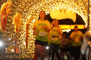 BIB: 90101
                            <button type="button" onclick="openModal(21799452)" class="btn btn-primary btn-sm float-right btn-popup" data-toggle="modal" data-target=".modal-high-quality">
                        <i class="fas fa-shopping-cart"></i> Add to Cart
                    </button>
                                            <button type="button" onclick="isThisMe(21799452, true)" class="btn btn-success btn-sm float-right btn-popup btn-isme hidden" data-toggle="tooltip" data-placement="bottom" title="นี่คือรูปของคุณใช่ไหม คลิกที่นี่เพื่อเอาเข้าอัลบั้ม">
                        <i class="fas fa-plus"></i> Add to album
                    </button>
                    <button type="button" onclick="isThisMe(21799452, false)" class="btn btn-warning btn-sm float-right btn-popup btn-isnotme hidden">
                        <i class="fas fa-ban"></i> Remove from album
                    </button>