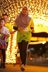 BIB: 0015
                            <button type="button" onclick="openModal(21799175)" class="btn btn-primary btn-sm float-right btn-popup" data-toggle="modal" data-target=".modal-high-quality">
                        <i class="fas fa-shopping-cart"></i> Add to Cart
                    </button>
                                            <button type="button" onclick="isThisMe(21799175, true)" class="btn btn-success btn-sm float-right btn-popup btn-isme hidden" data-toggle="tooltip" data-placement="bottom" title="นี่คือรูปของคุณใช่ไหม คลิกที่นี่เพื่อเอาเข้าอัลบั้ม">
                        <i class="fas fa-plus"></i> Add to album
                    </button>
                    <button type="button" onclick="isThisMe(21799175, false)" class="btn btn-warning btn-sm float-right btn-popup btn-isnotme hidden">
                        <i class="fas fa-ban"></i> Remove from album
                    </button>