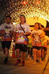 BIB: 5063, 50537
                            <button type="button" onclick="openModal(21799287)" class="btn btn-primary btn-sm float-right btn-popup" data-toggle="modal" data-target=".modal-high-quality">
                        <i class="fas fa-shopping-cart"></i> Add to Cart
                    </button>
                                            <button type="button" onclick="isThisMe(21799287, true)" class="btn btn-success btn-sm float-right btn-popup btn-isme hidden" data-toggle="tooltip" data-placement="bottom" title="นี่คือรูปของคุณใช่ไหม คลิกที่นี่เพื่อเอาเข้าอัลบั้ม">
                        <i class="fas fa-plus"></i> Add to album
                    </button>
                    <button type="button" onclick="isThisMe(21799287, false)" class="btn btn-warning btn-sm float-right btn-popup btn-isnotme hidden">
                        <i class="fas fa-ban"></i> Remove from album
                    </button>