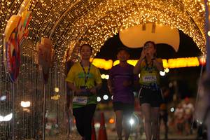 BIB: 90037, 90015
                            <button type="button" onclick="openModal(21799458)" class="btn btn-primary btn-sm float-right btn-popup" data-toggle="modal" data-target=".modal-high-quality">
                        <i class="fas fa-shopping-cart"></i> Add to Cart
                    </button>
                                            <button type="button" onclick="isThisMe(21799458, true)" class="btn btn-success btn-sm float-right btn-popup btn-isme hidden" data-toggle="tooltip" data-placement="bottom" title="นี่คือรูปของคุณใช่ไหม คลิกที่นี่เพื่อเอาเข้าอัลบั้ม">
                        <i class="fas fa-plus"></i> Add to album
                    </button>
                    <button type="button" onclick="isThisMe(21799458, false)" class="btn btn-warning btn-sm float-right btn-popup btn-isnotme hidden">
                        <i class="fas fa-ban"></i> Remove from album
                    </button>